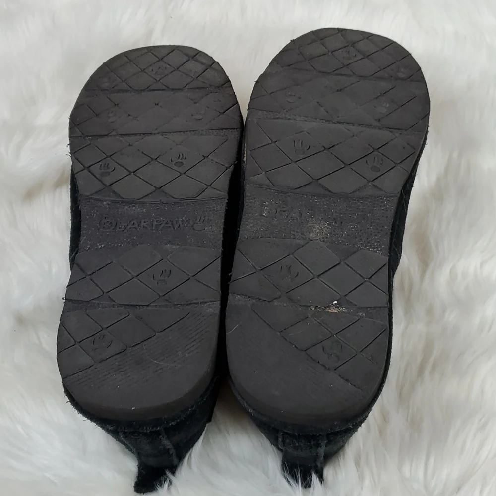 Bearpaw Maddox black suede men slippers slip on size 11